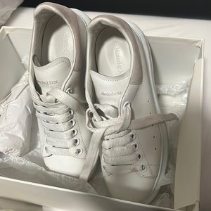 Alexander McQueen platform sneakers barely worn but in great condition